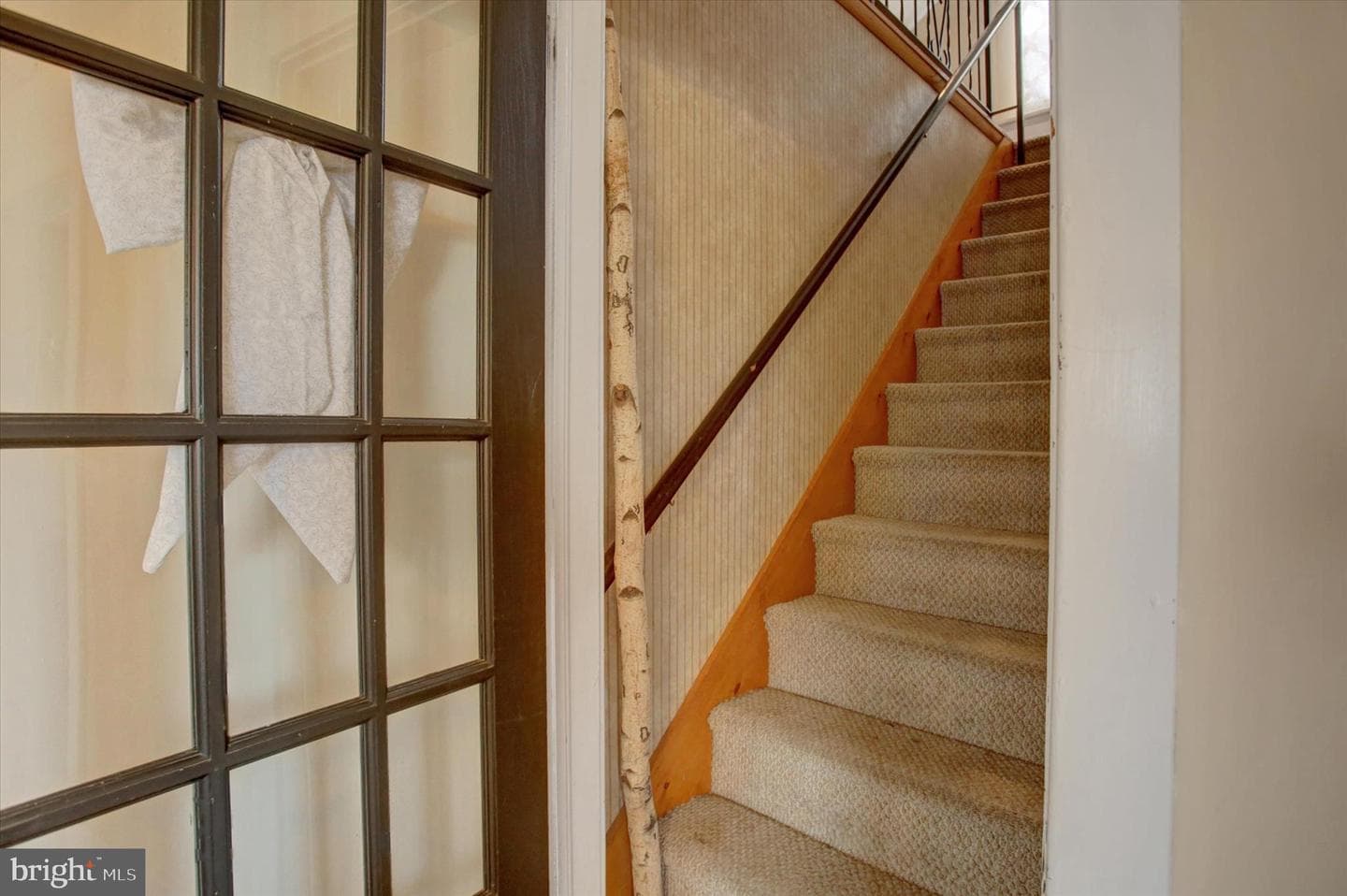 374 Glen Street photo 24