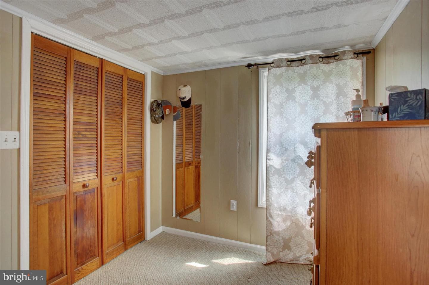 374 Glen Street photo 25