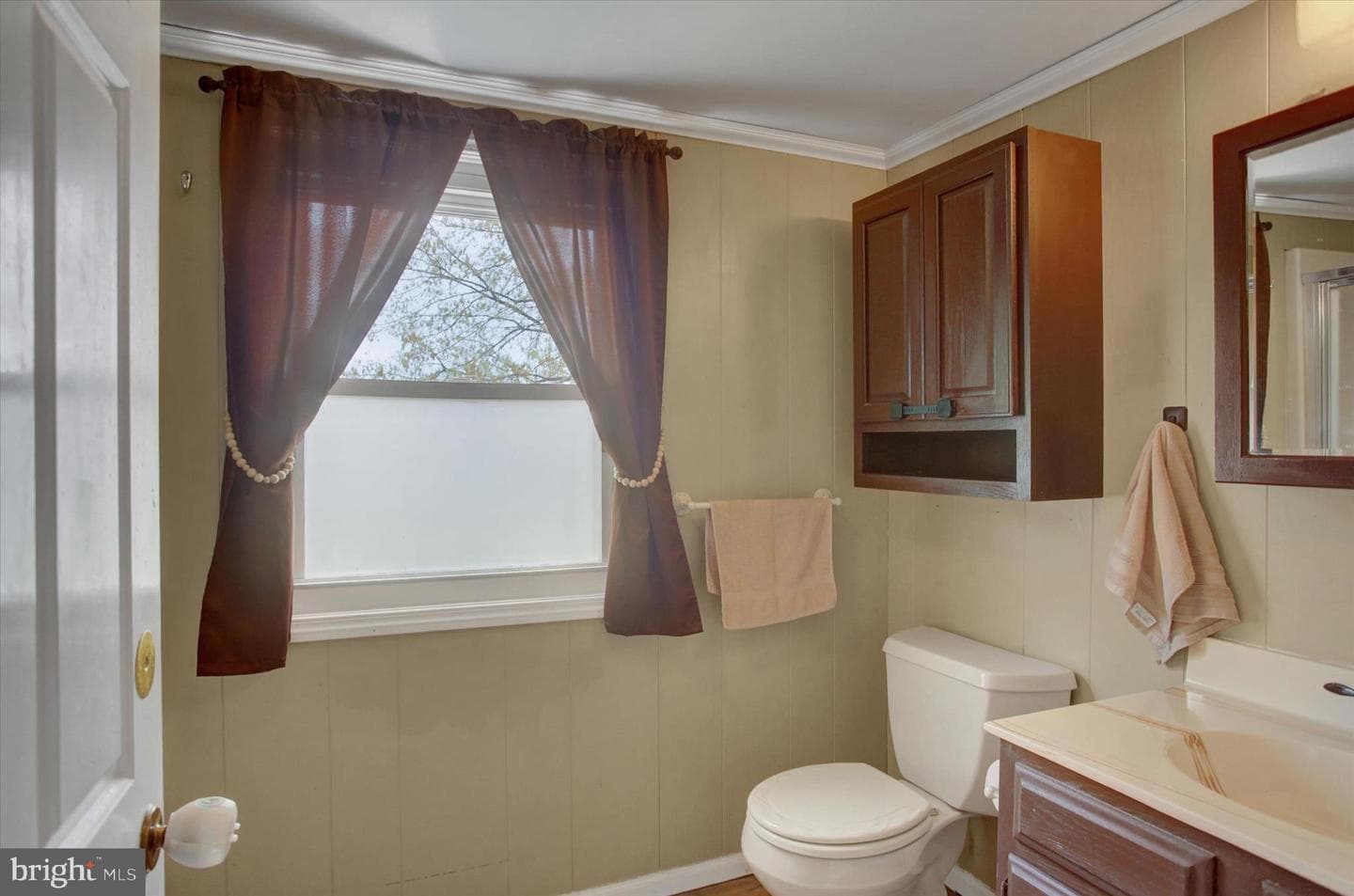 374 Glen Street photo 29