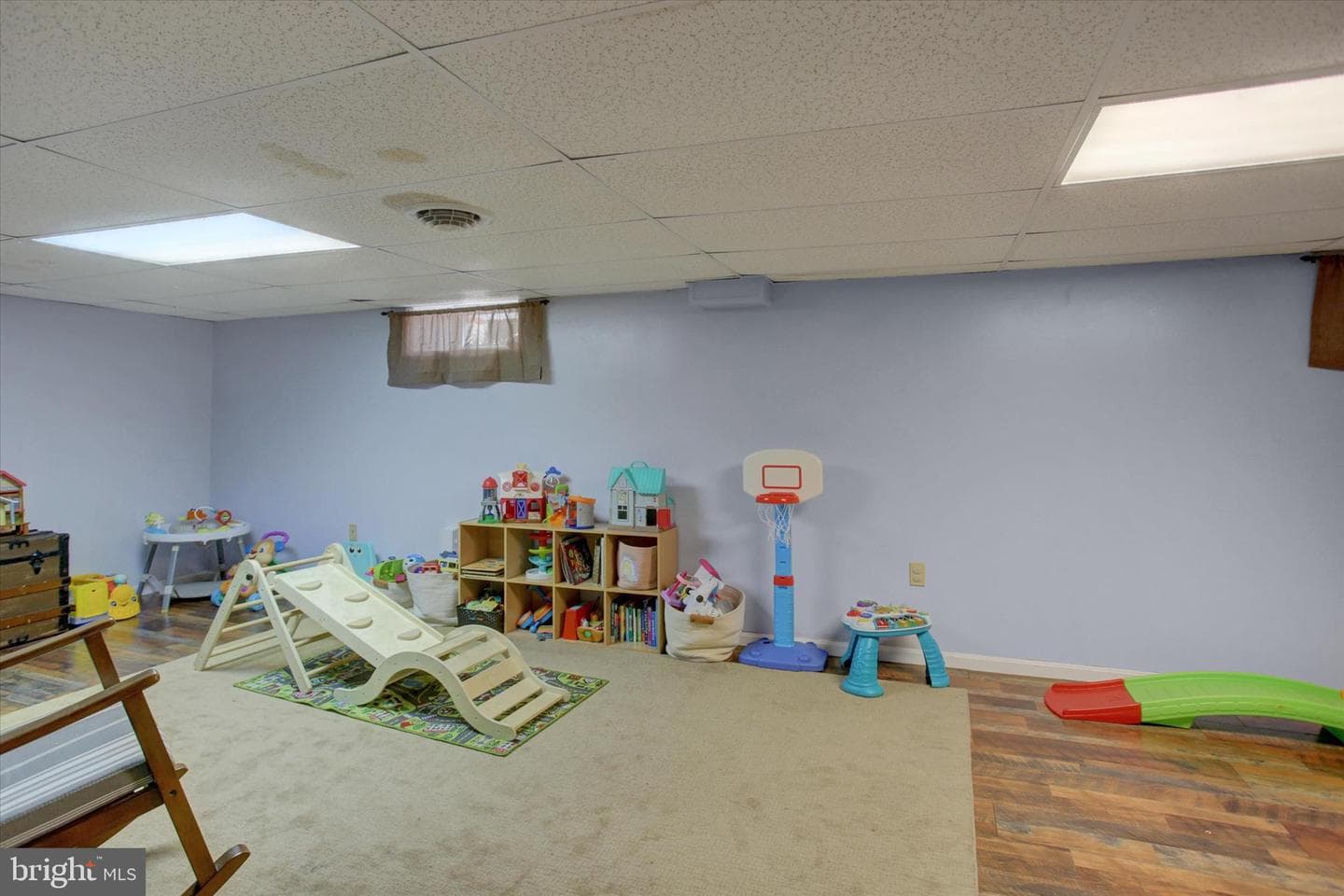 374 Glen Street photo 31
