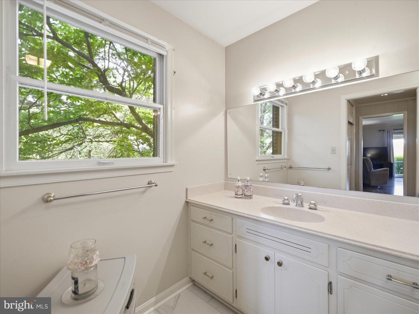 13741 Villa View Drive W photo 21