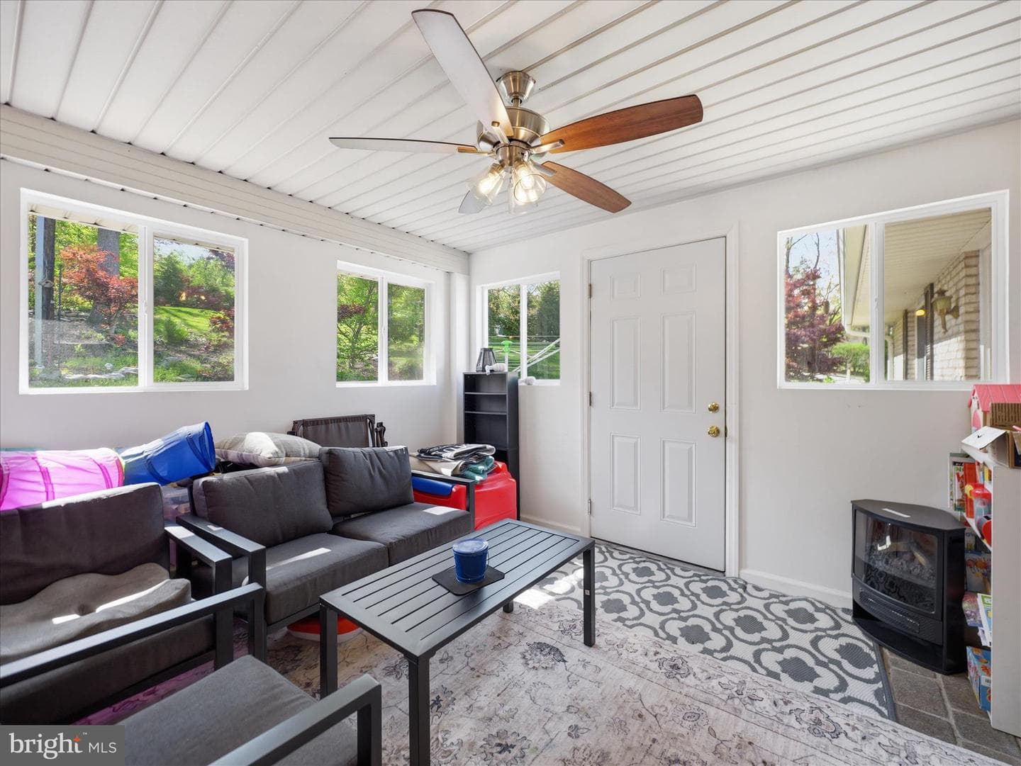 13741 Villa View Drive W photo 4