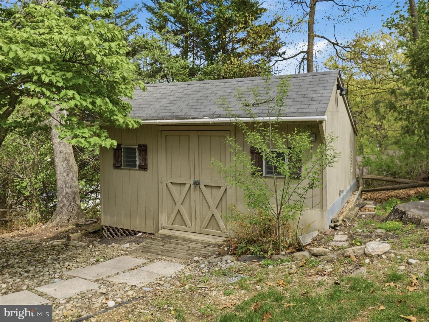 13741 Villa View Drive W photo 40