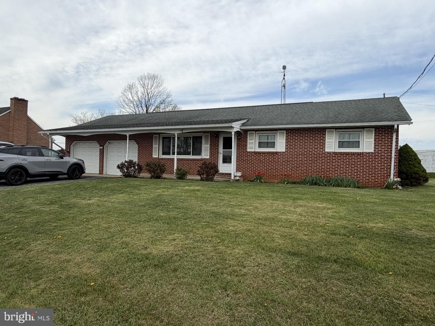 7935 Scenic Drive photo 1