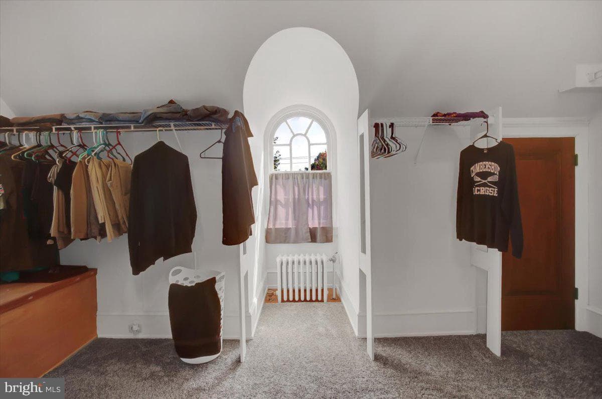 307 W King Street photo 42