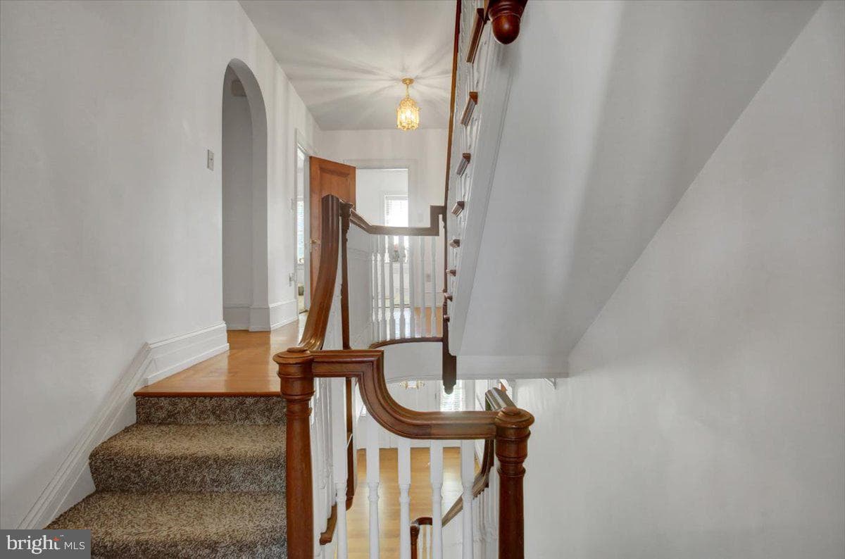 307 W King Street photo 45