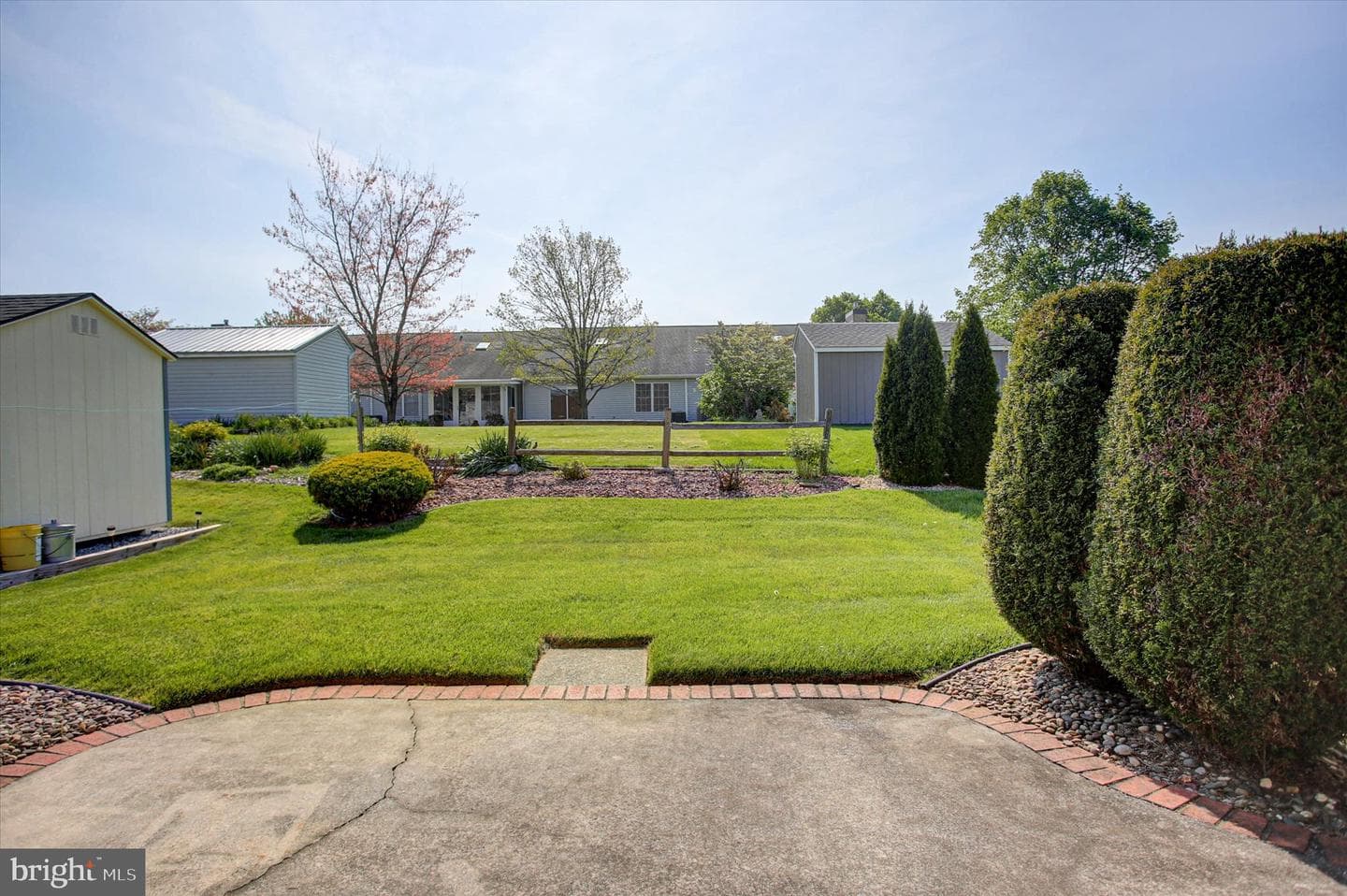 1084 Westgate Drive photo 28