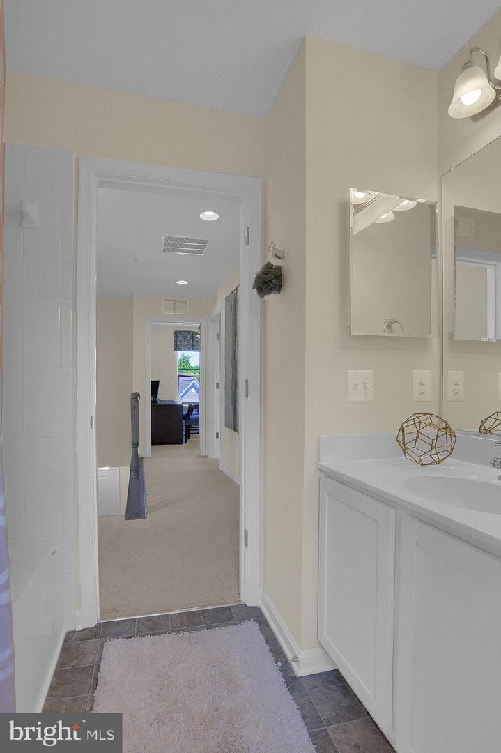 4504 Harrier Way photo 5