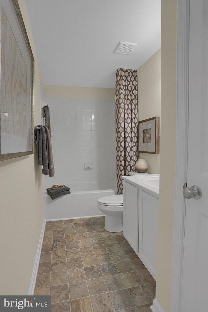 4504 Harrier Way photo 6