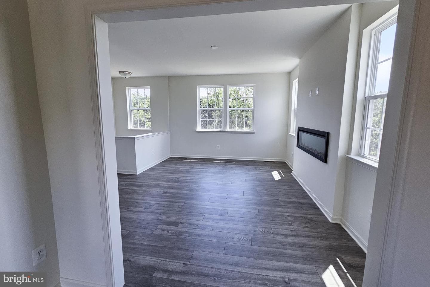 519 Evangeline Drive photo 11