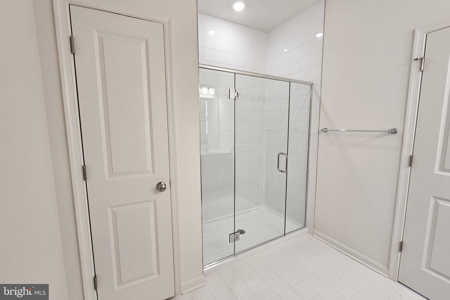 519 Evangeline Drive photo 19