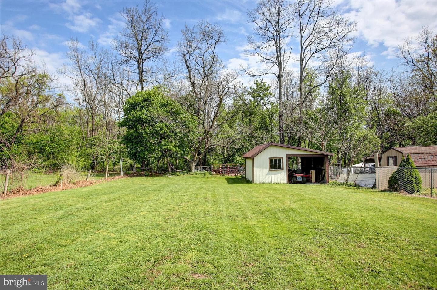 9775 Upper Strasburg Road photo 32