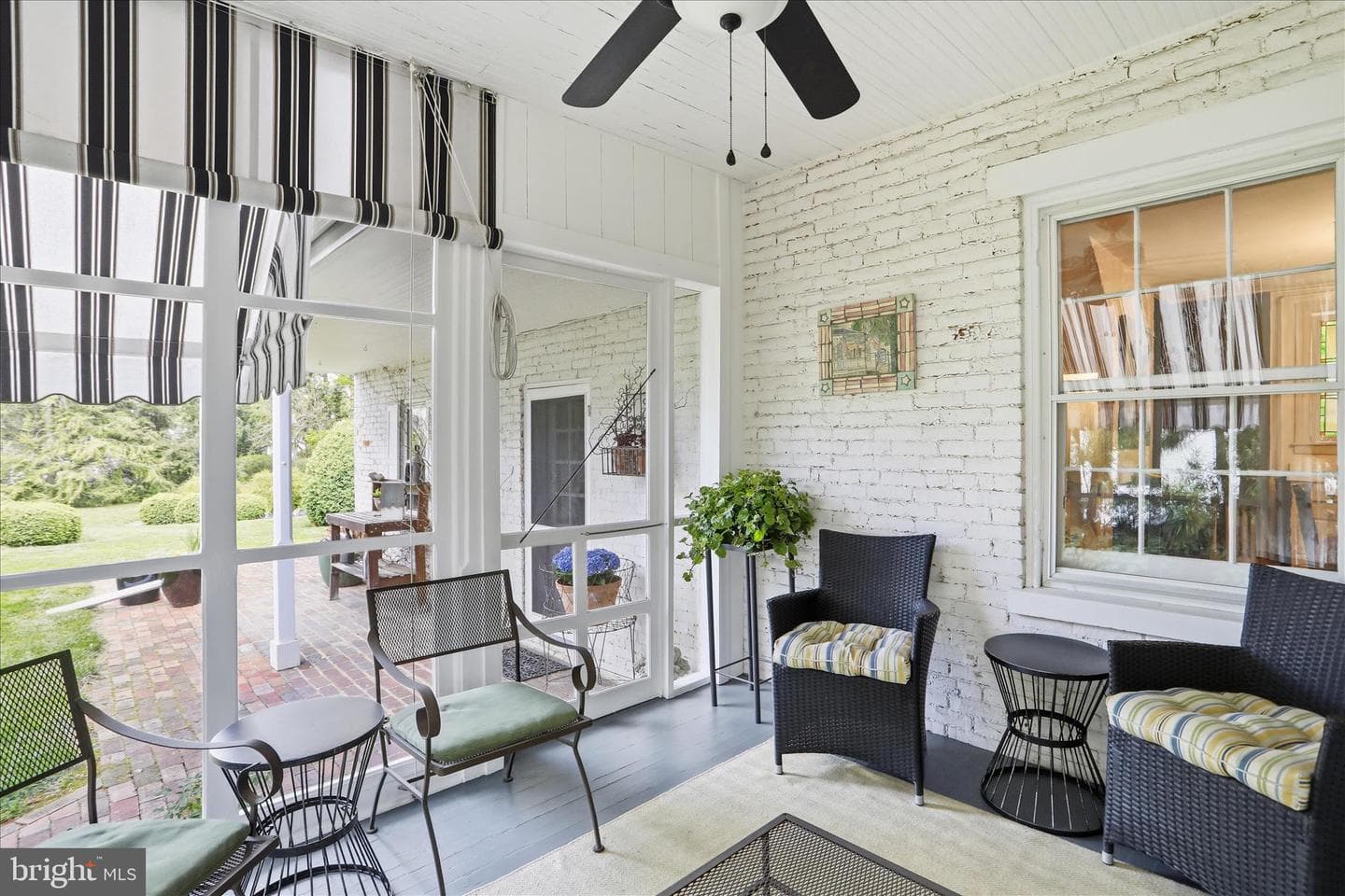 46 N Carlisle Street photo 22