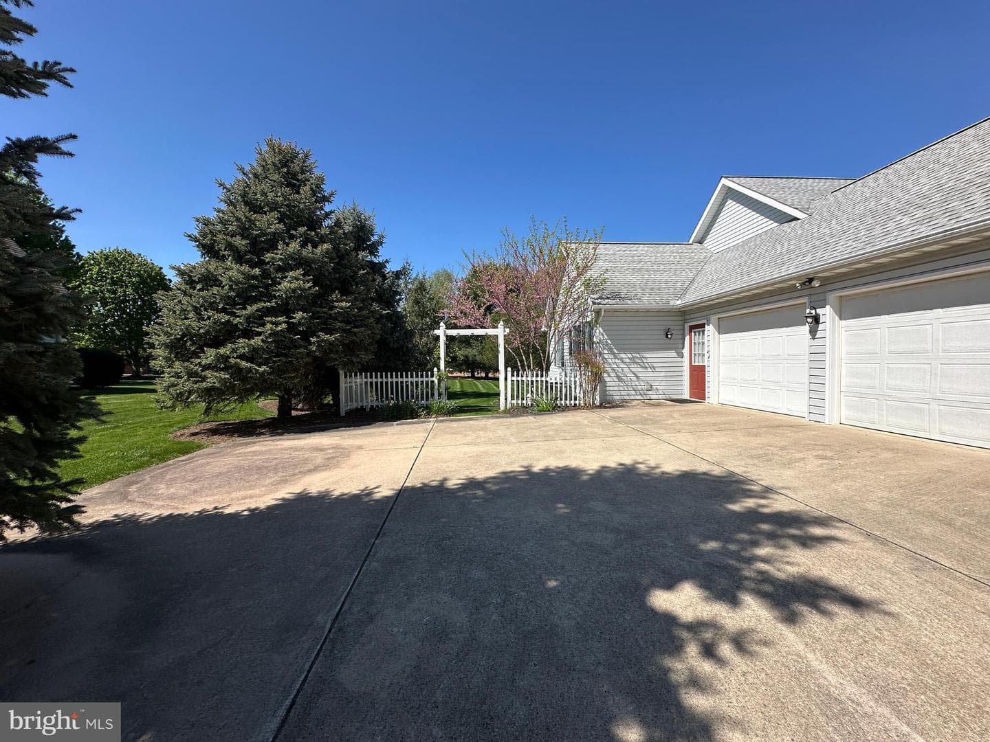 7142 Fairway Drive S photo 37