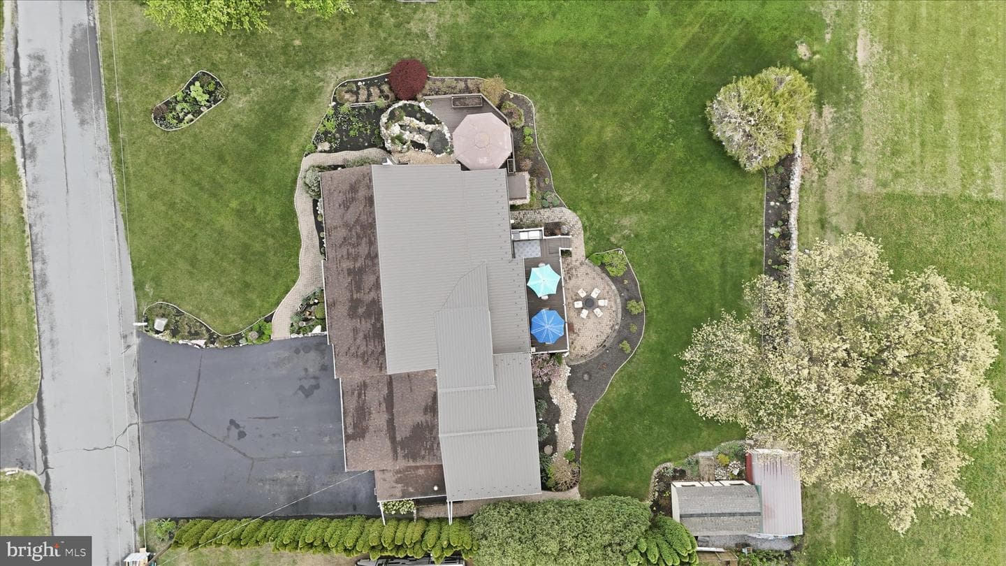 10678 Scenic View Drive photo 28