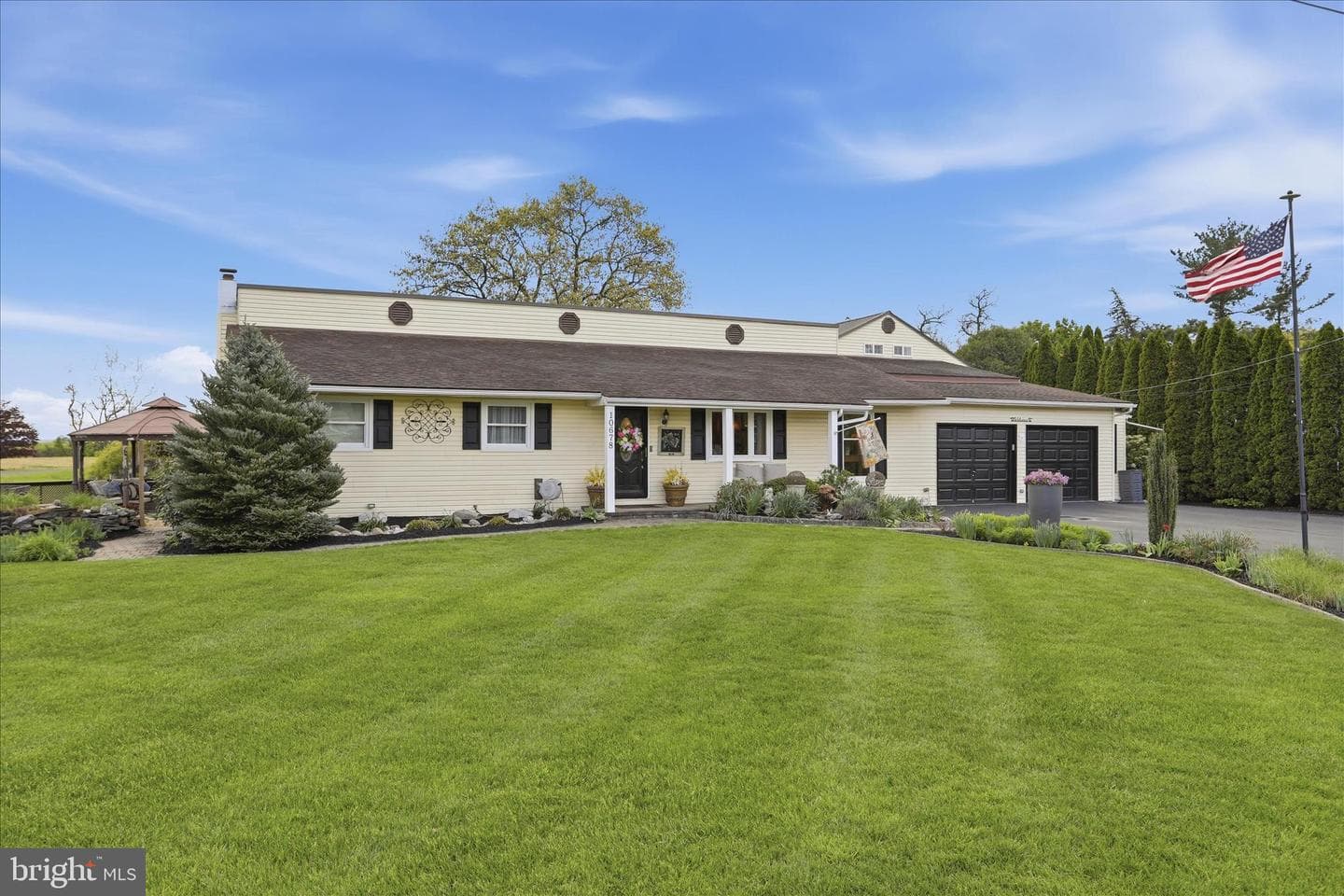 10678 Scenic View Drive photo 3