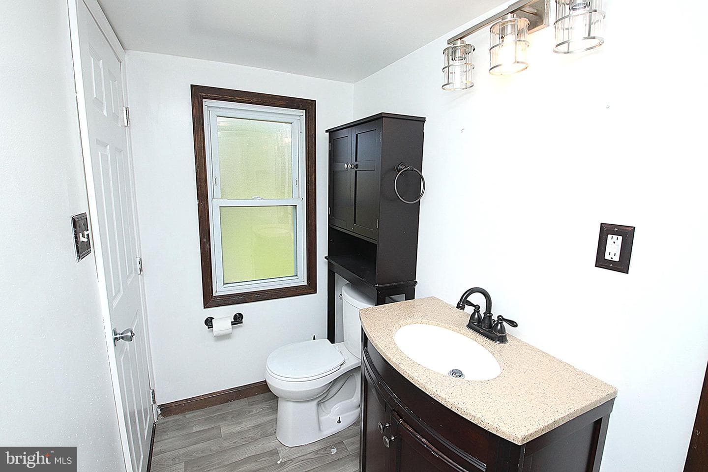 12161 Broad Street photo 9