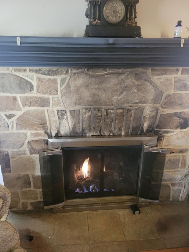 835 W King Street photo 16
