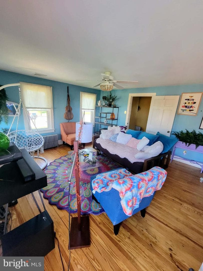 835 W King Street photo 31