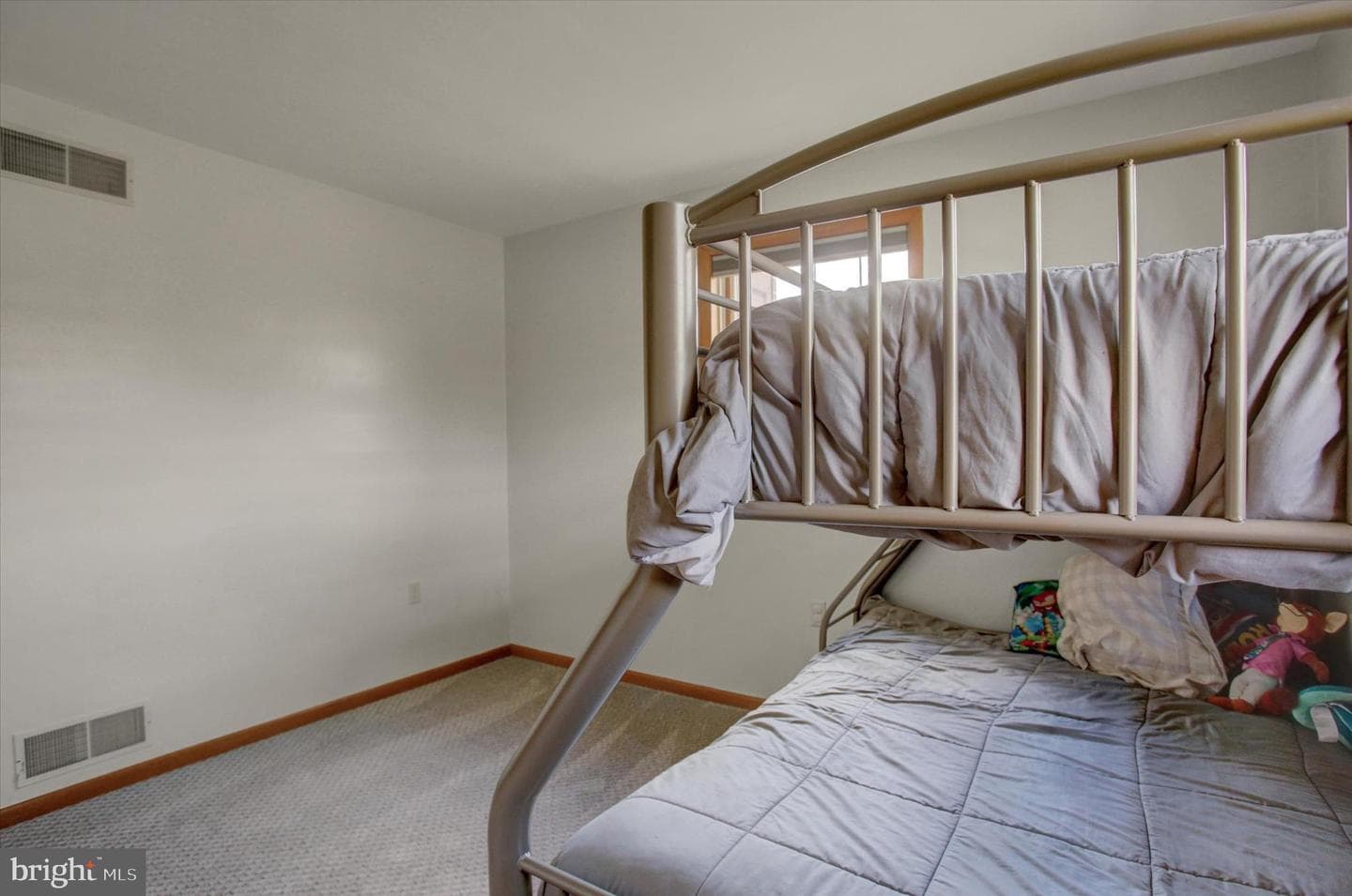 250 Jade Drive photo 22