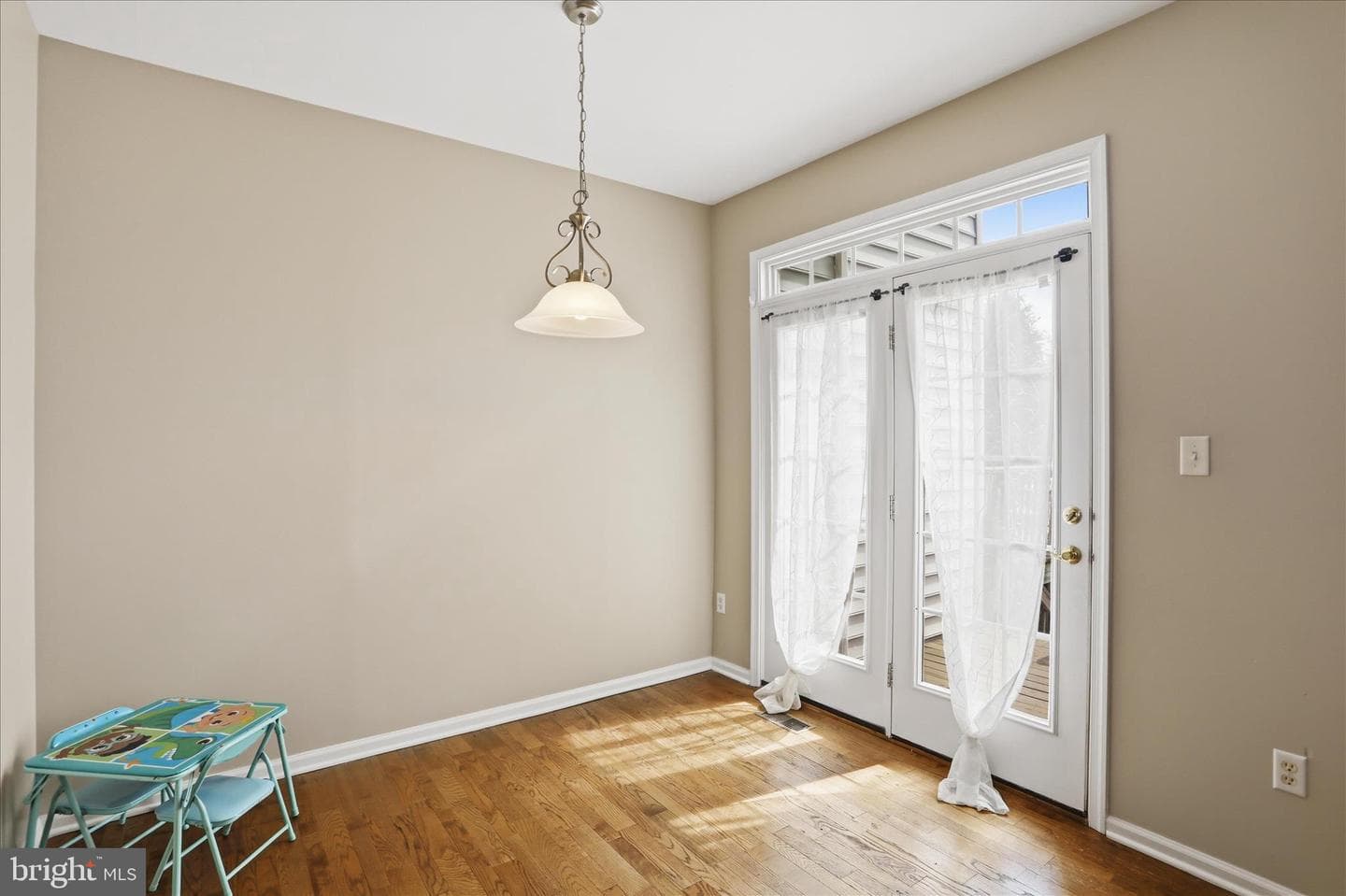 334 Lantern Lane photo 18