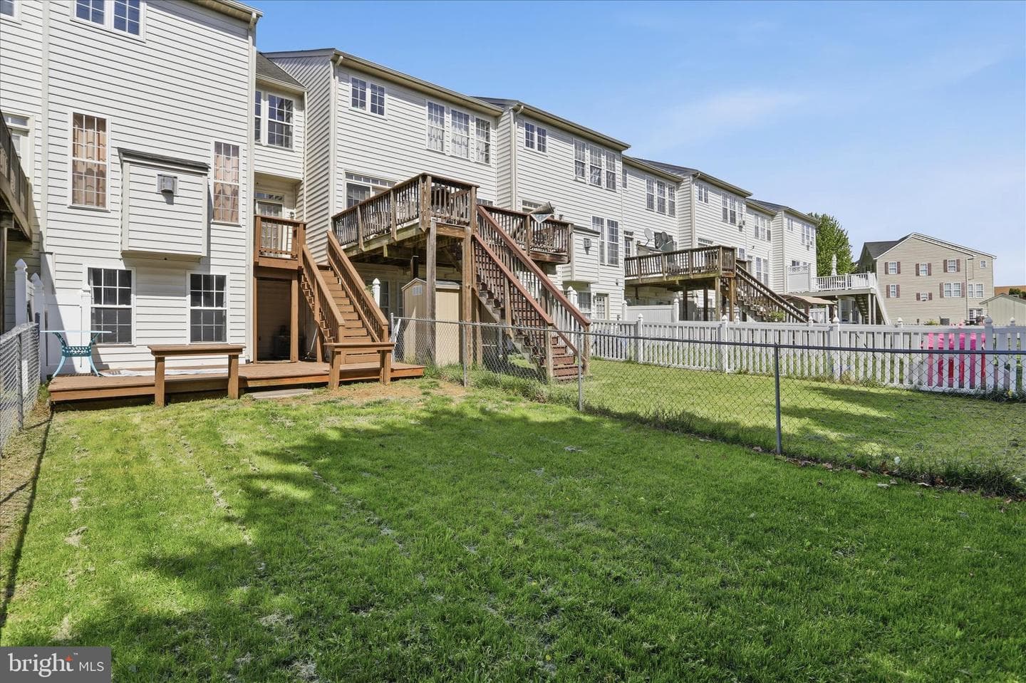 334 Lantern Lane photo 39