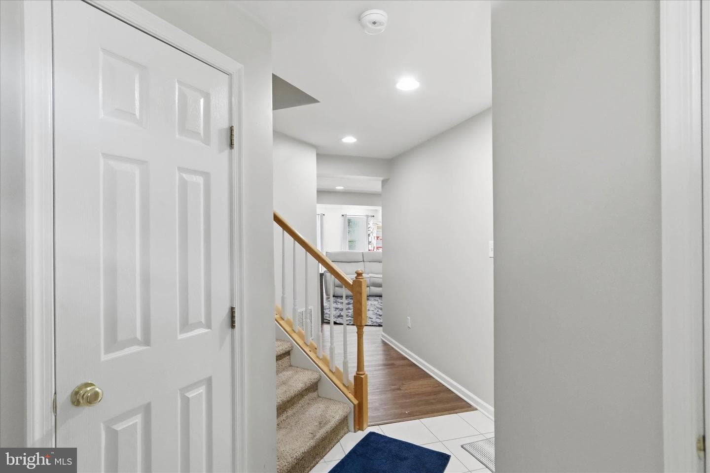 334 Lantern Lane photo 5