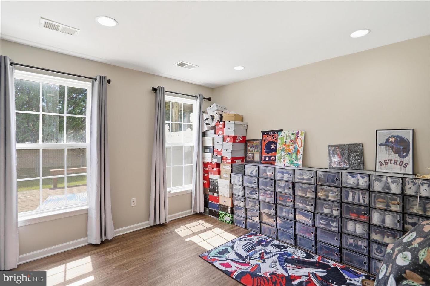 334 Lantern Lane photo 8