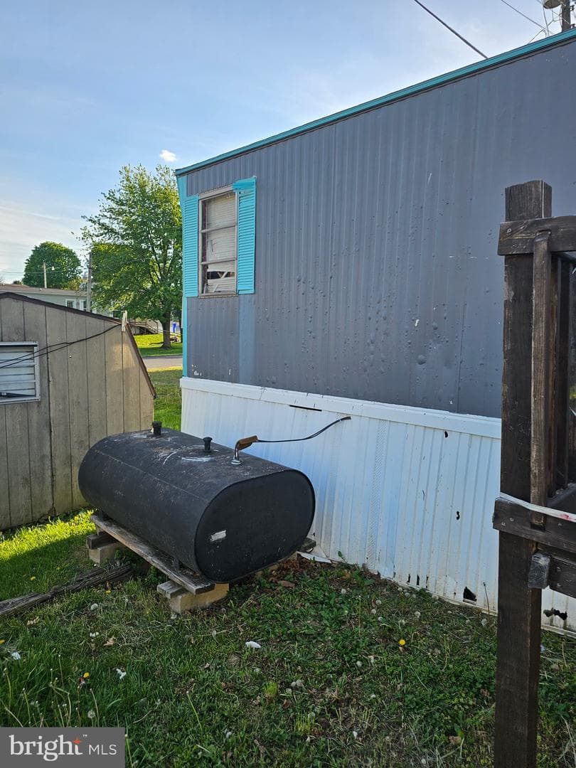 649 N Franklin St # 99 photo 3