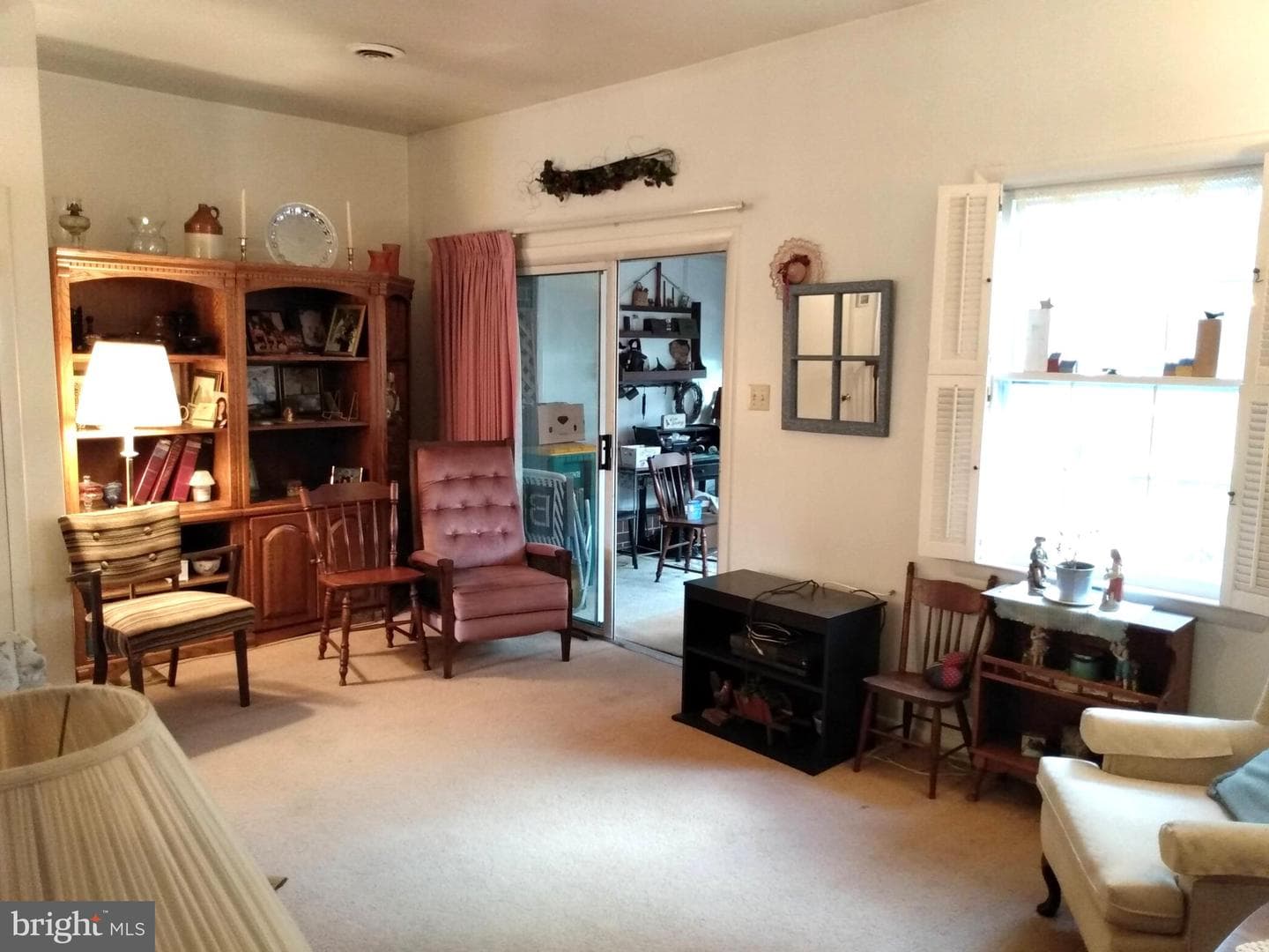 39 William Penn Drive photo 6
