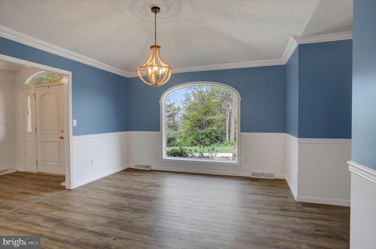 870 Remington Drive photo 15