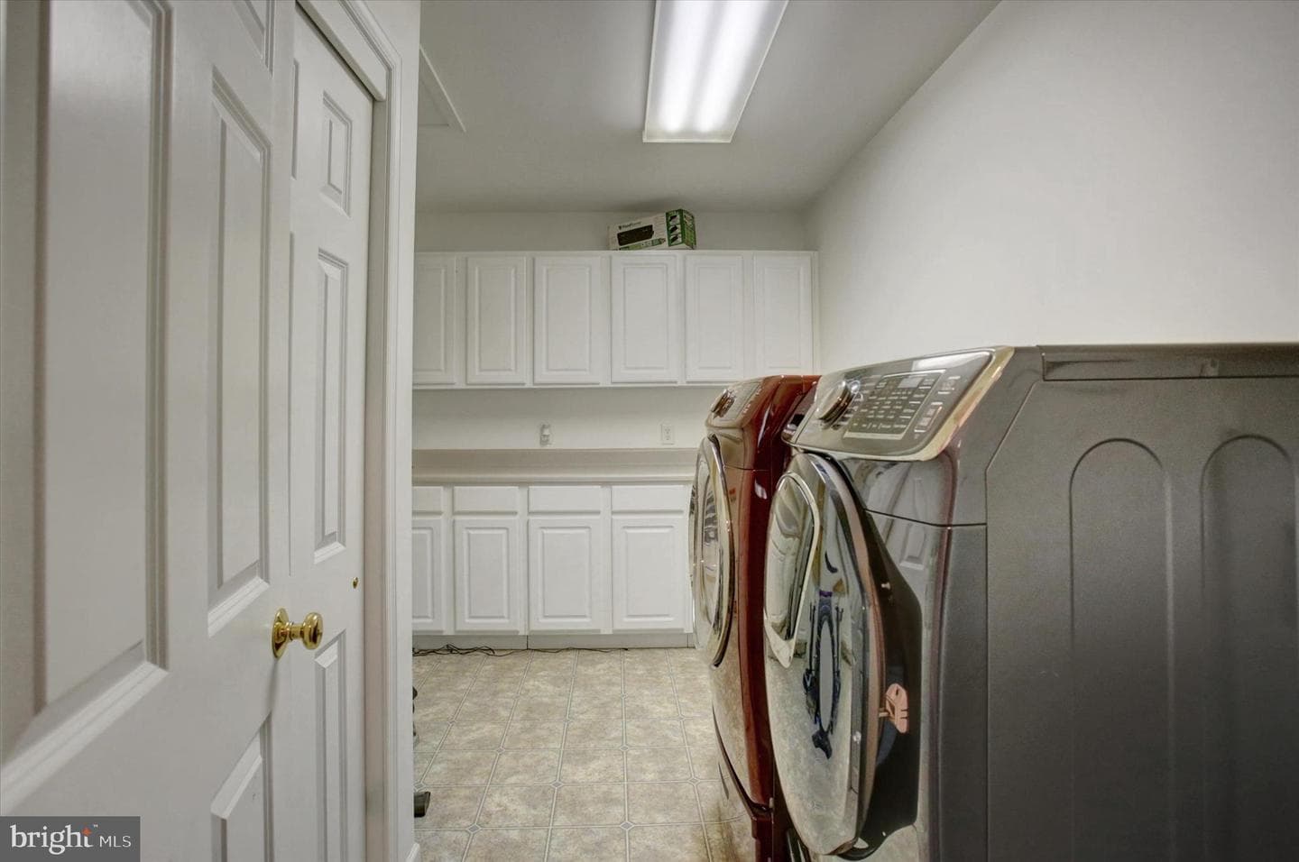 870 Remington Drive photo 29