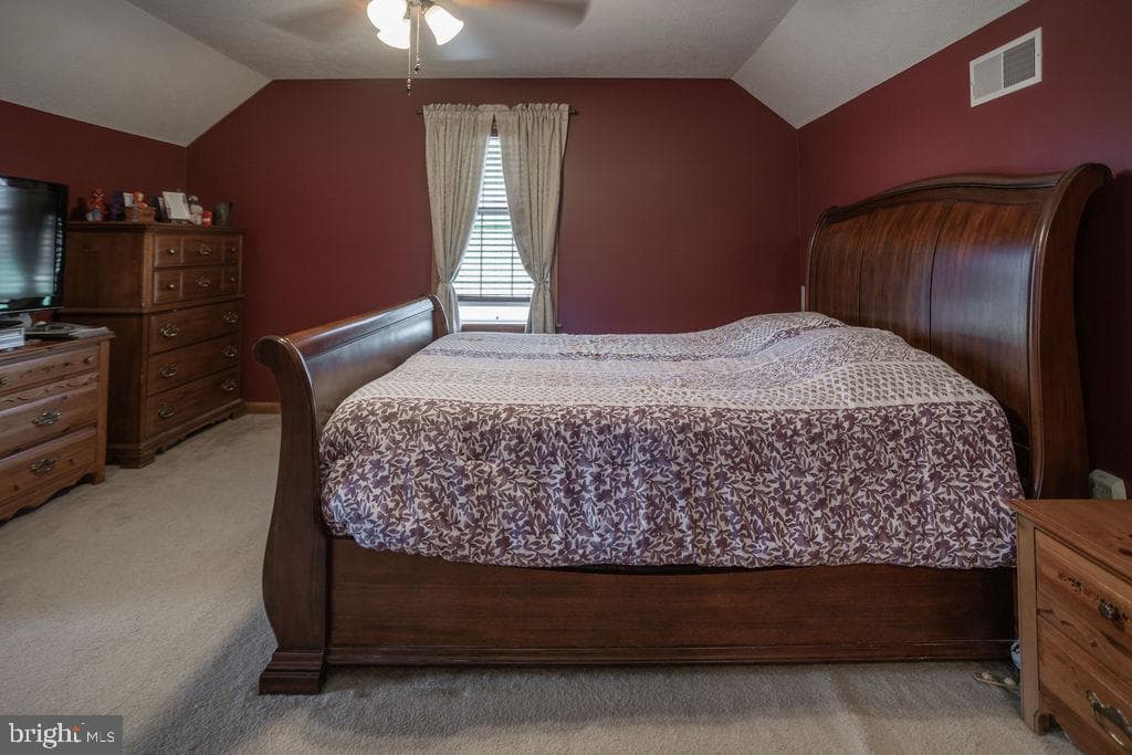 118 Baker And Russell Drive photo 22