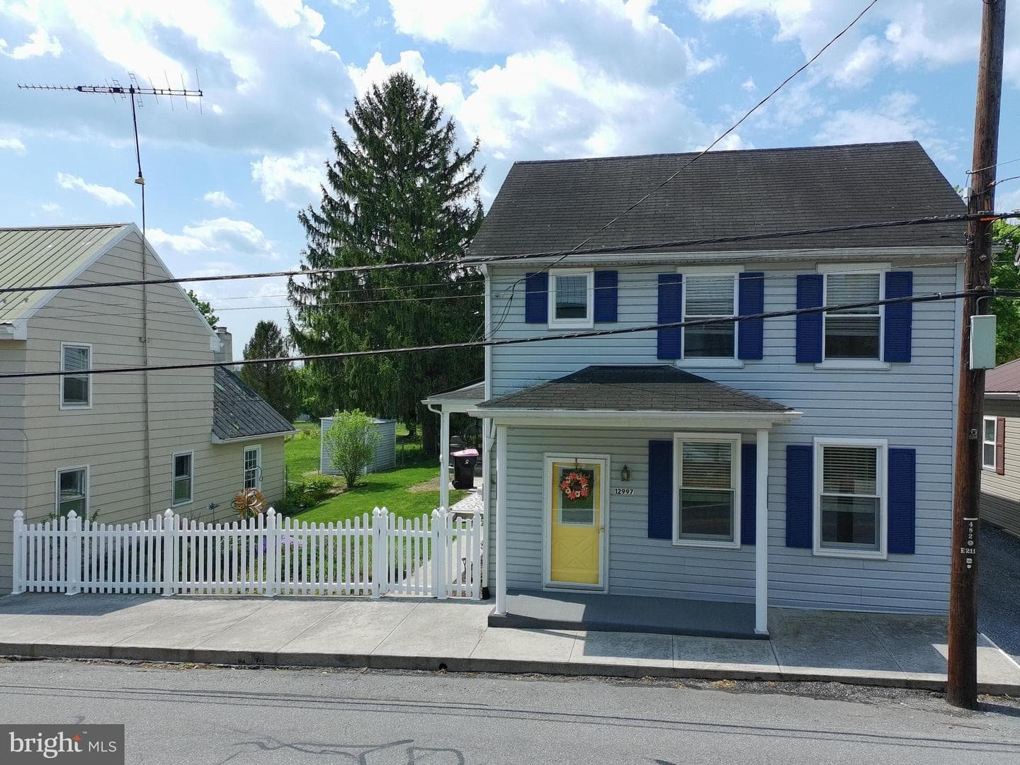 12997 Main Street photo 4