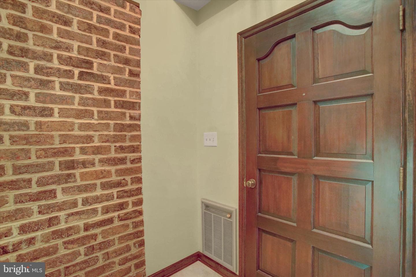 139 Park Place West W photo 6