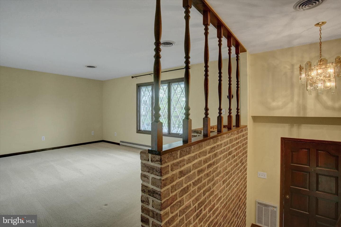 139 Park Place West W photo 7