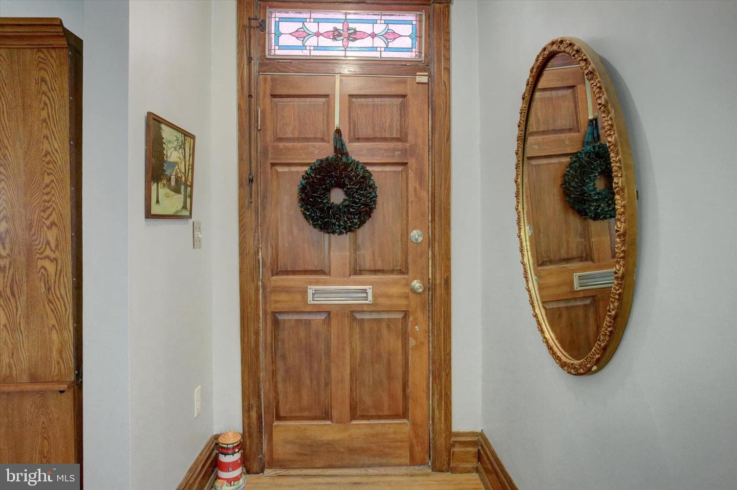 54 Clayton Avenue photo 6