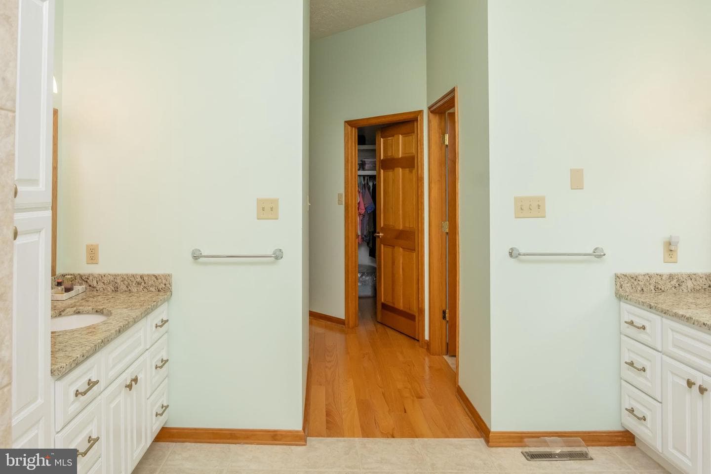 536 Remington Drive photo 37