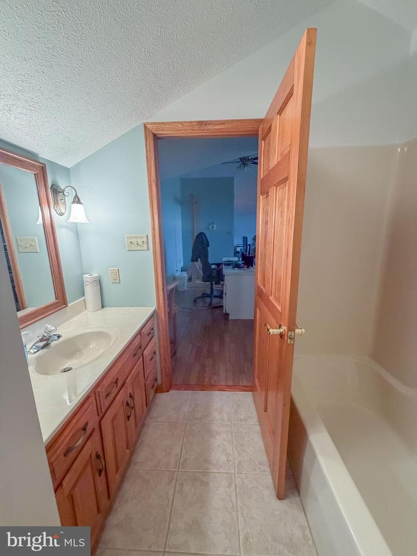 536 Remington Drive photo 53