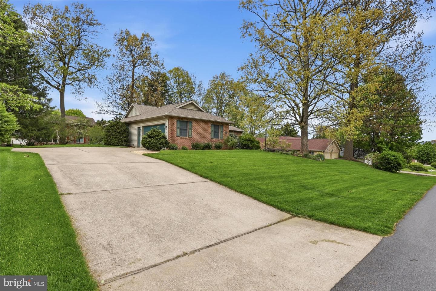 7018 Fairway Oaks photo 4