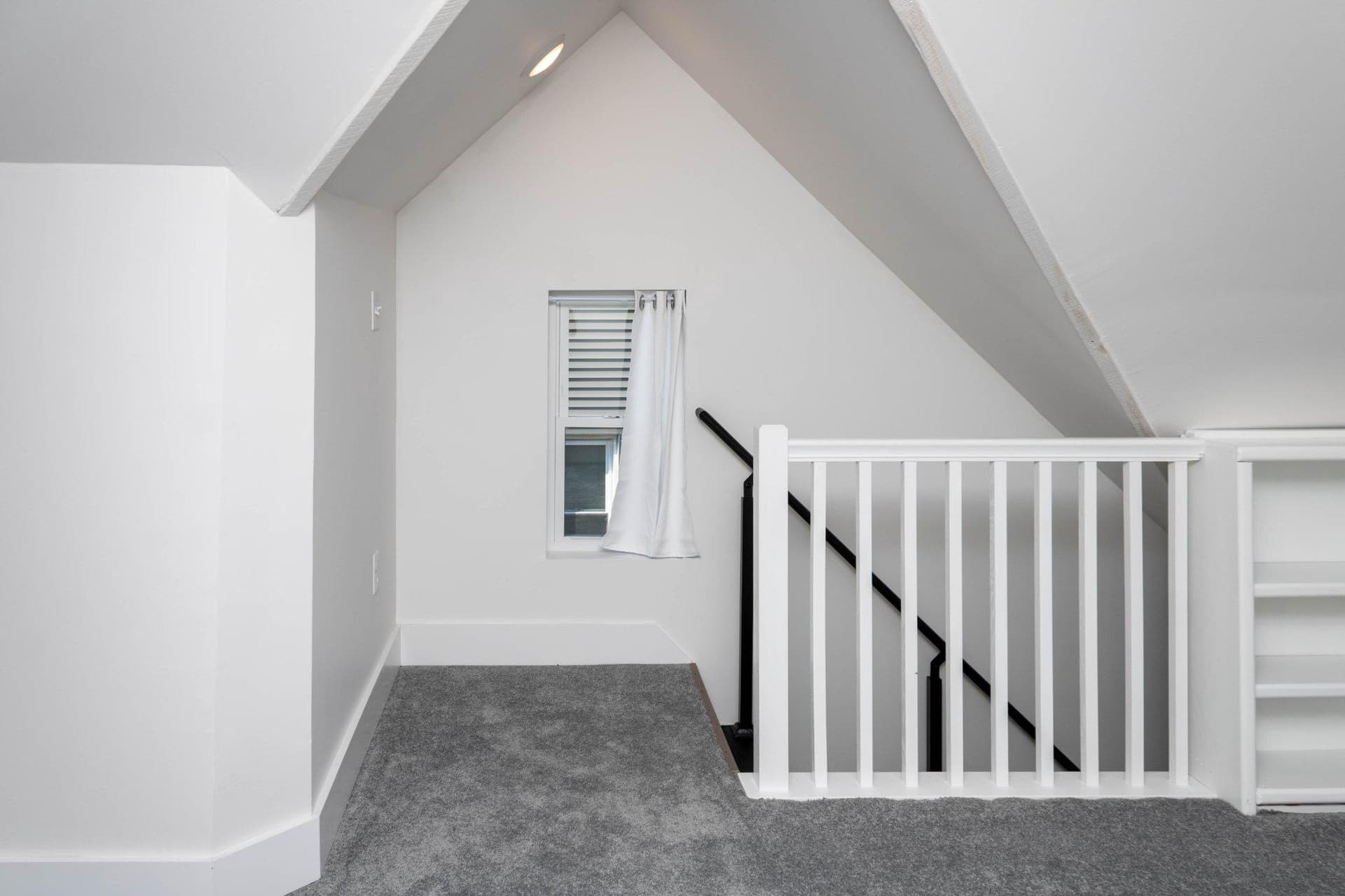 213 Fairview Avenue photo 11