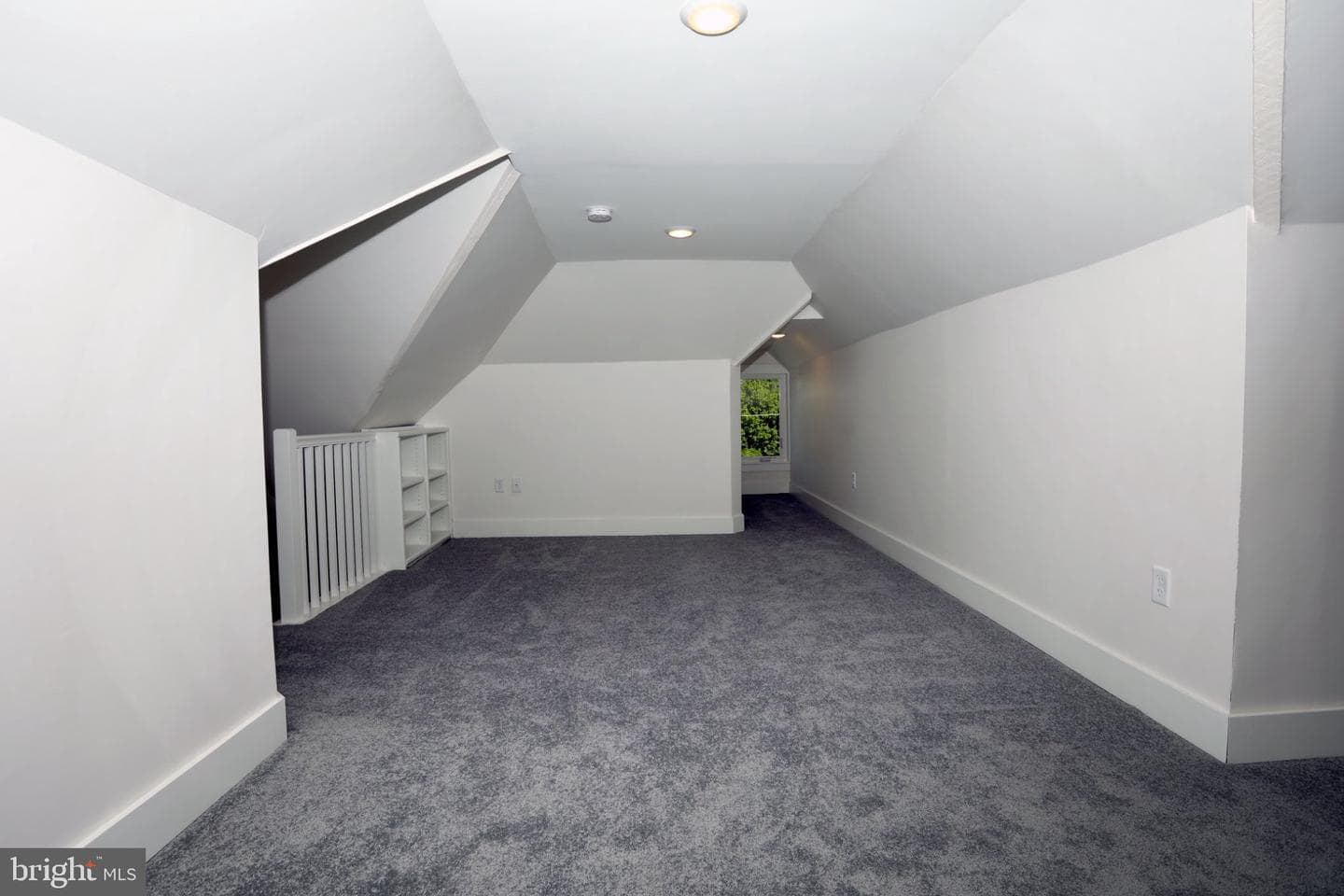 213 Fairview Avenue photo 48