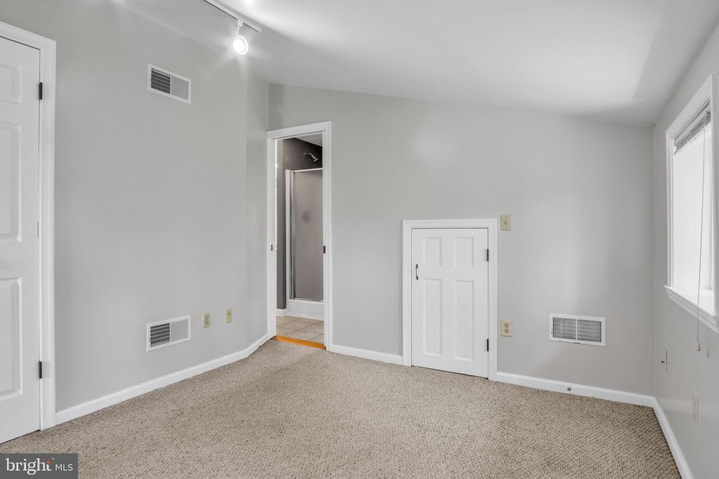 6953 Lincoln Way East Way E photo 21