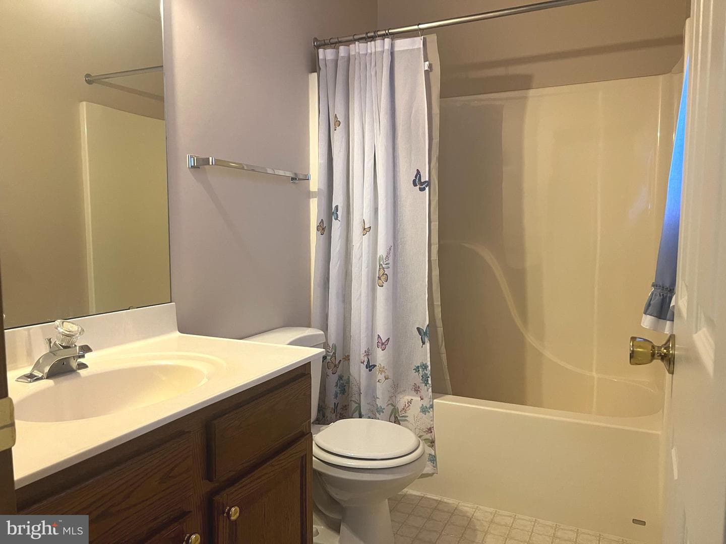 1572 Buttercup Drive photo 12