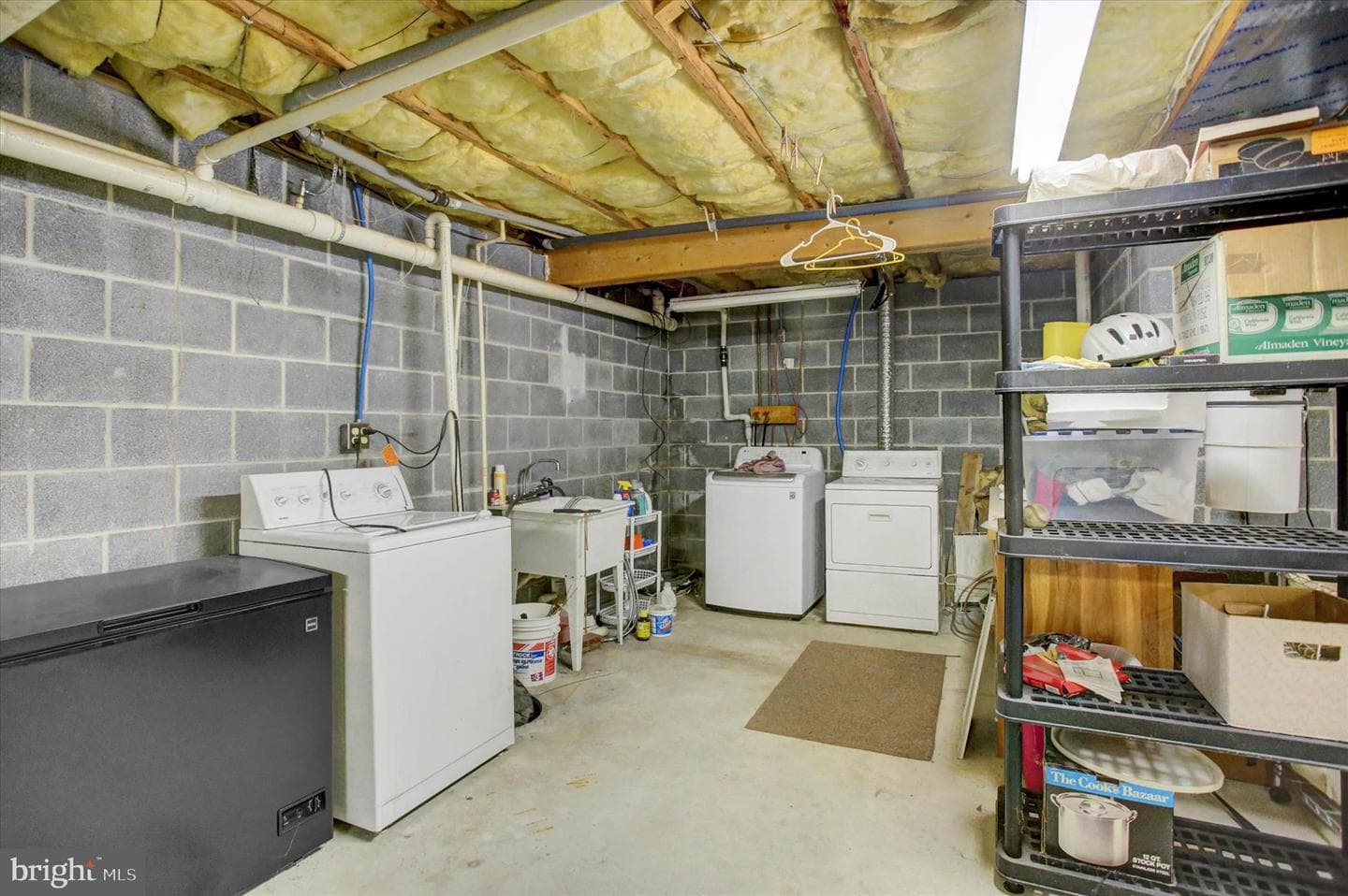 322 Elmont Circle photo 48