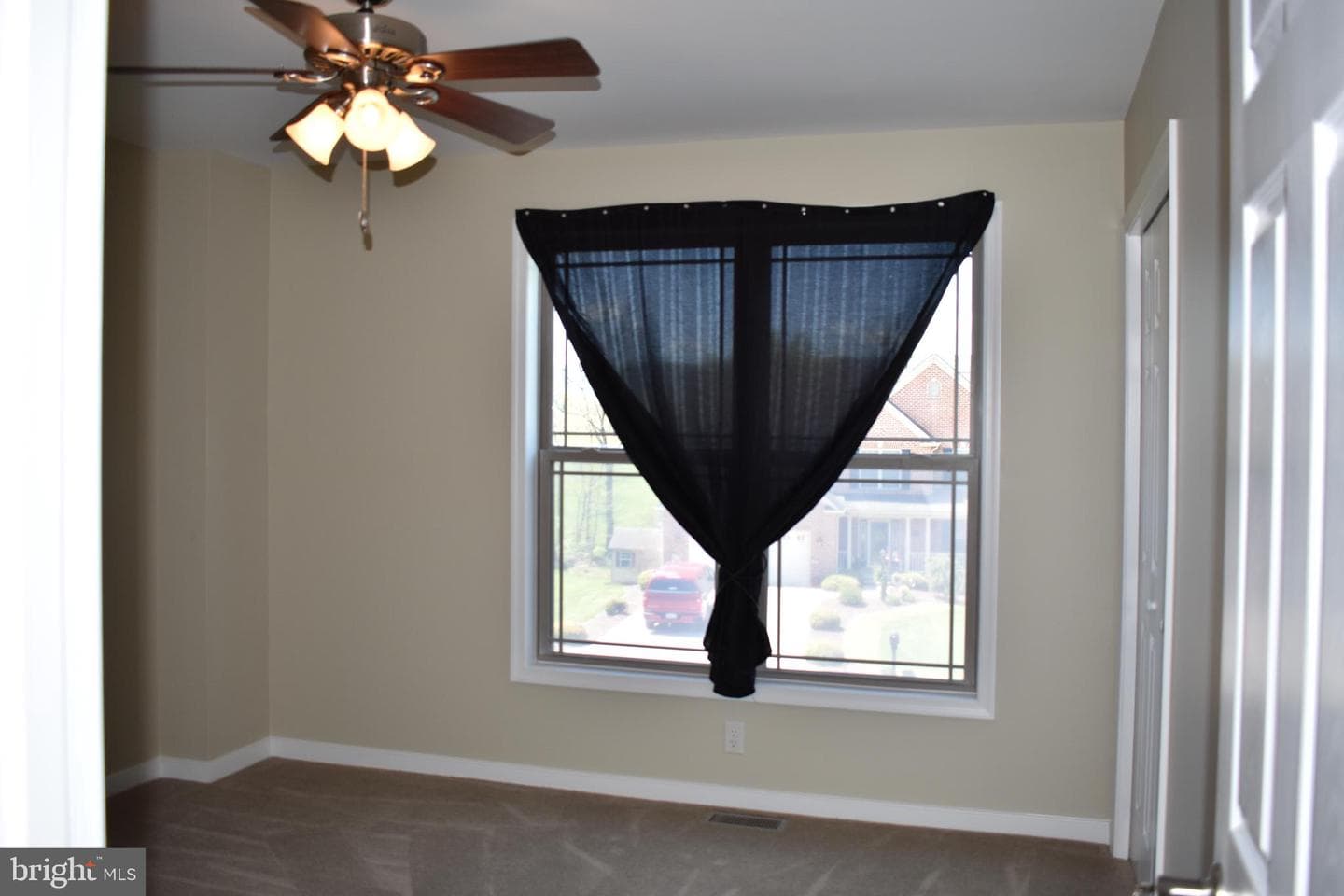 10912 Deerwood Drive photo 15