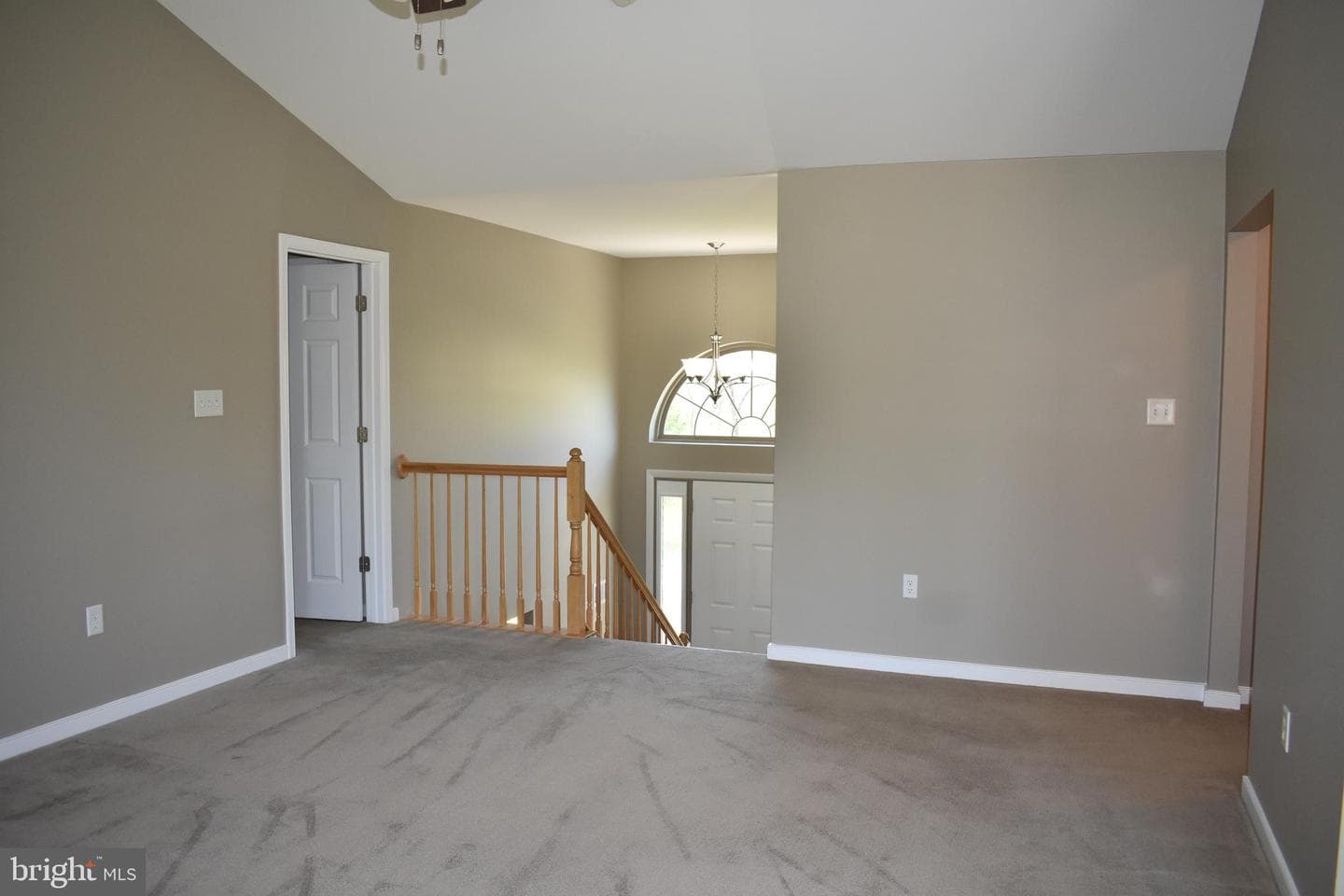 10912 Deerwood Drive photo 5