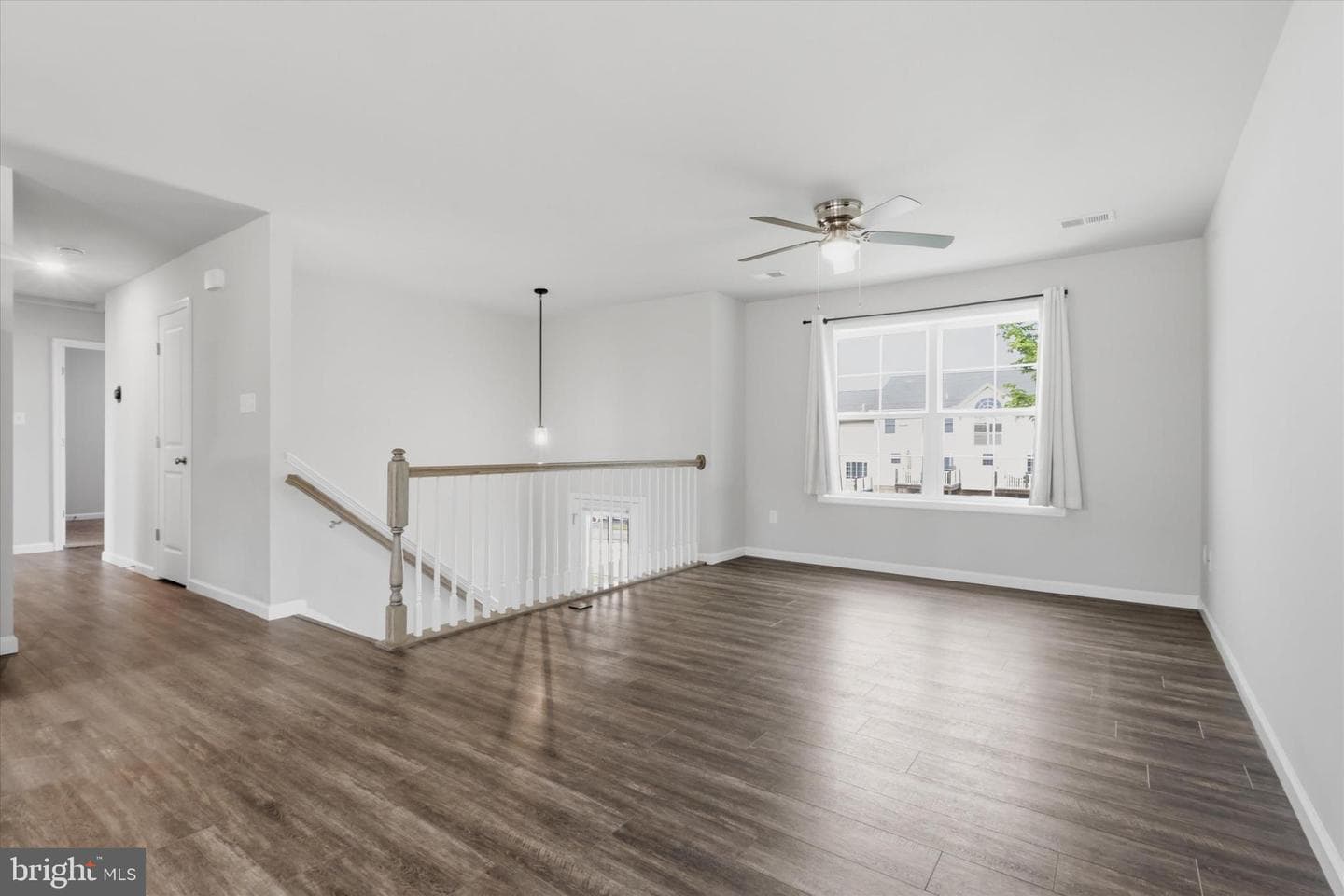 338 Grandview Avenue Avenue W photo 5