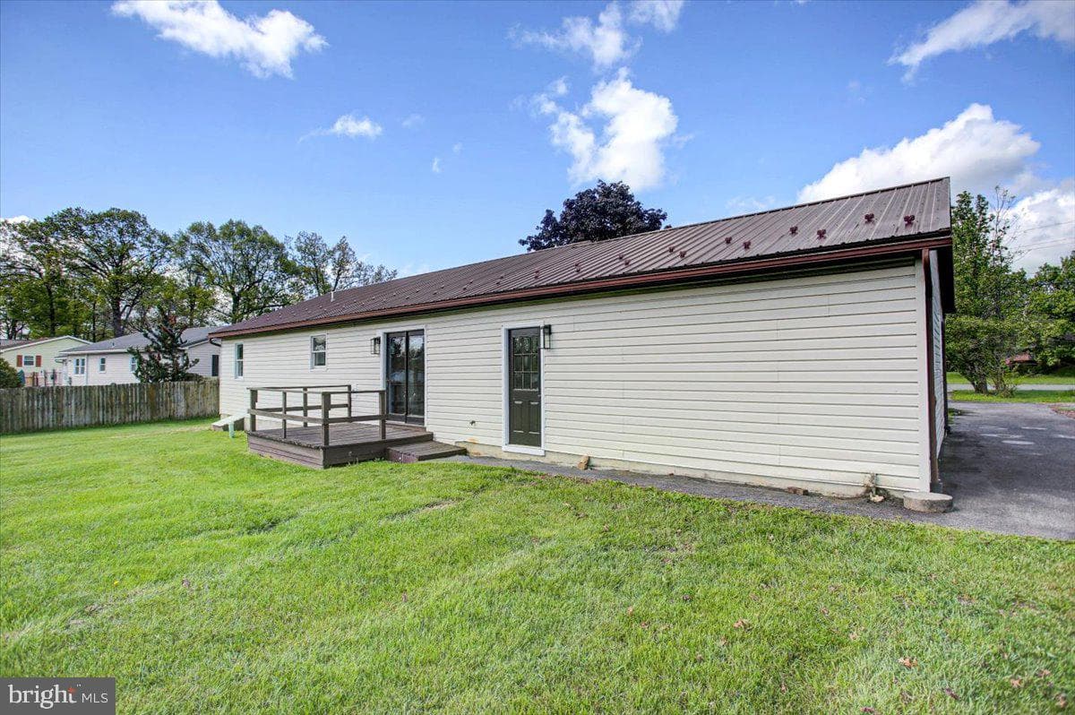 13496 Cumberland Highway photo 26