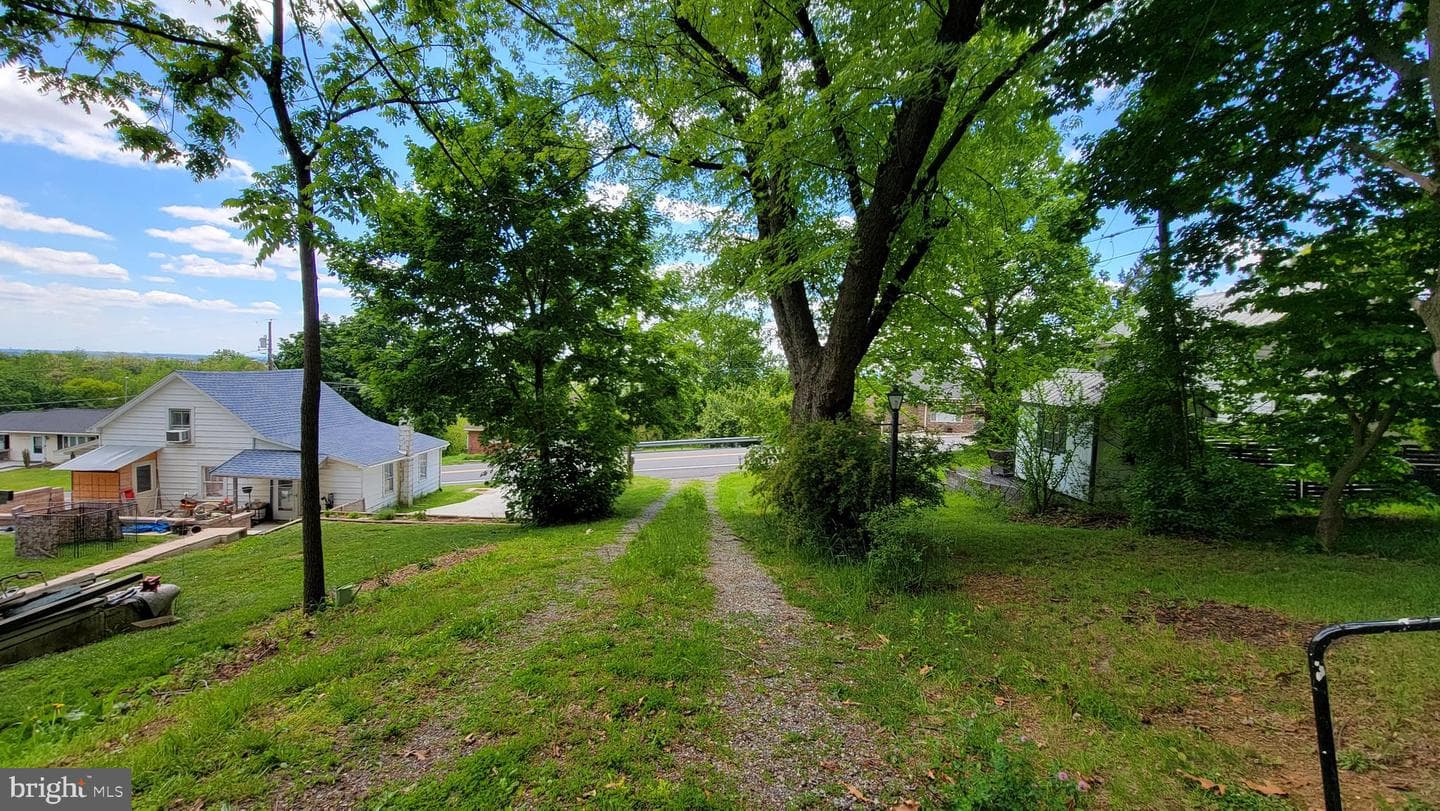 8958 Tomstown Road photo 19